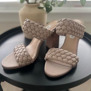 Steve Madden Nude Heels